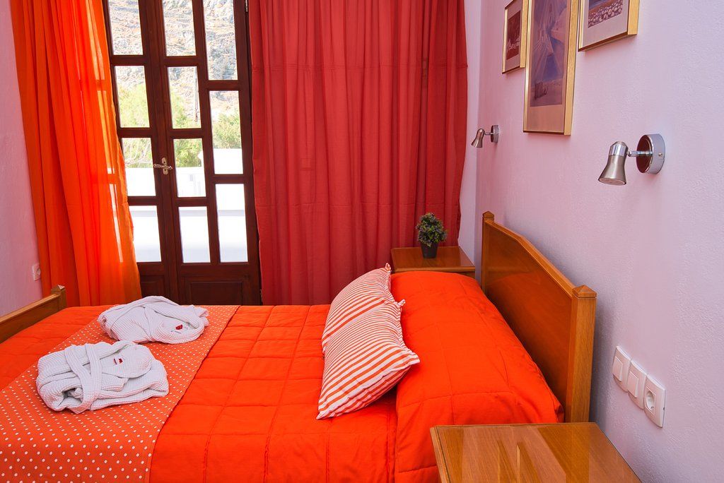 Irini'S Rooms Fteoura Kamari  Luaran gambar